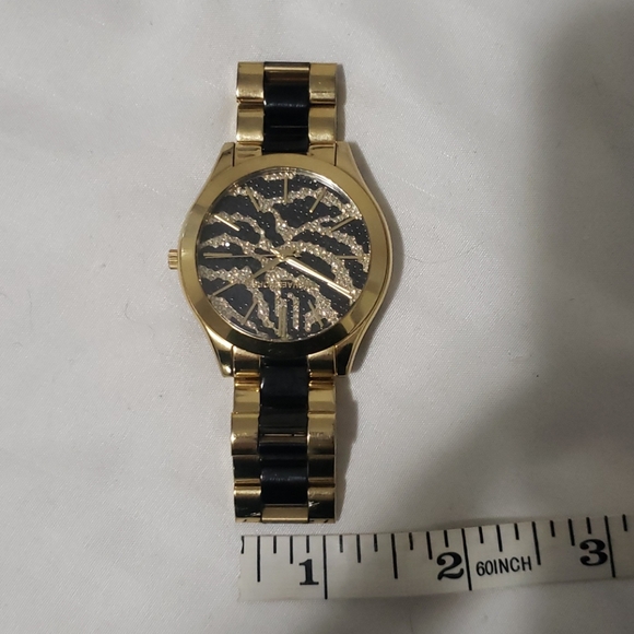 Michael Kors Watch - Picture 8 of 8